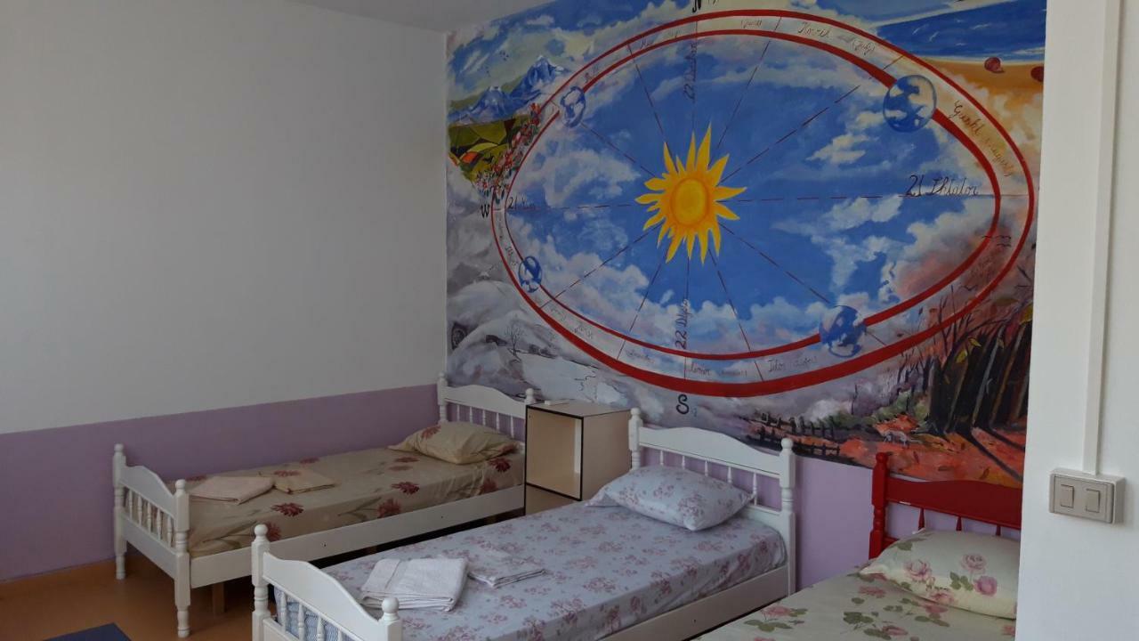 Home Hostel Shkoder Luaran gambar